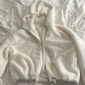 Fluffy jacket in cream